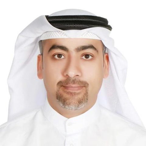 صورة عمر عبدالعزيز عبدالله عزيز ال عمر