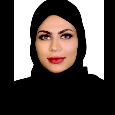 صورة آمنة عبد الله مطر الزعابي