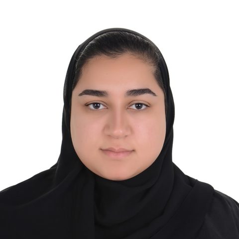 صورة عائشه عيسى يوسف احمد العوضي