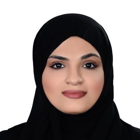 صورة سلمى راشد خلفان عباد المنصورى