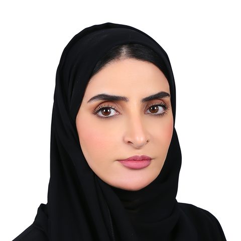 صورة عهود عامر على النايلى الشامسى