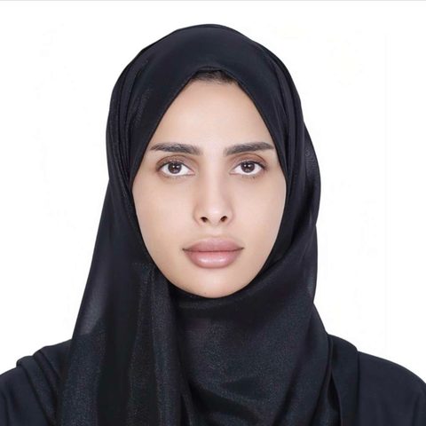 صورة فاطمه خميس حميد خميس النقبي
