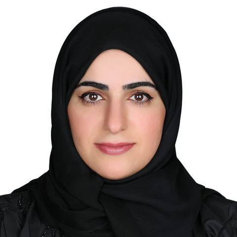 صورة عزة إبراهـــيم المـــلا