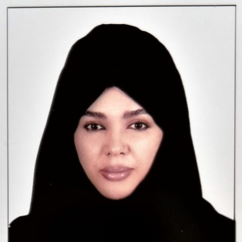 صورة زهرة عزه ادريس أبو تاج