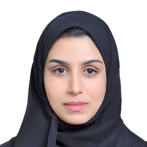 صورة نوف عبدالرحيم محمد الهاشمي
